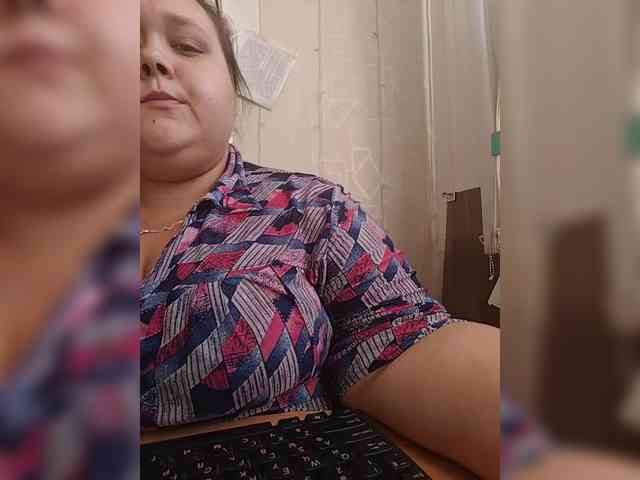 Pishka007 webcam