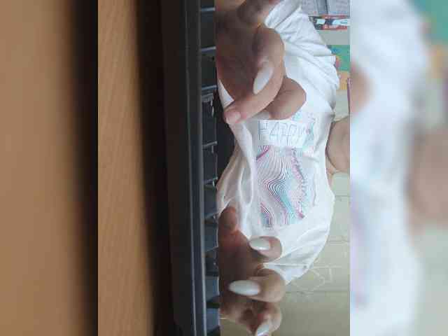 Pishka007 webcam