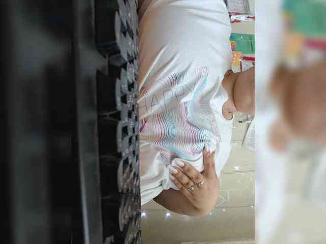 Pishka007 webcam