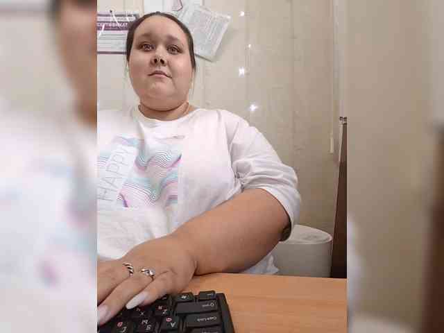 Pishka007 webcam