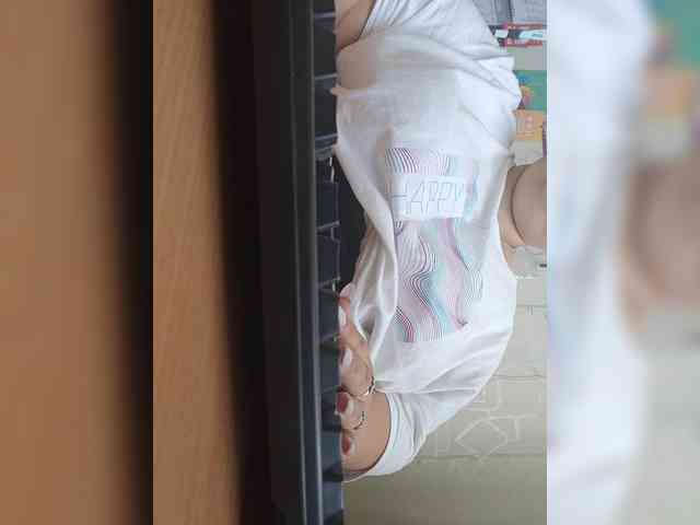 Pishka007 webcam