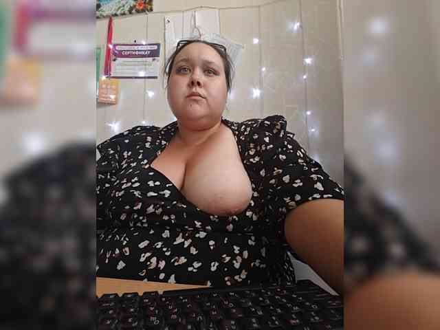 Pishka007 webcam