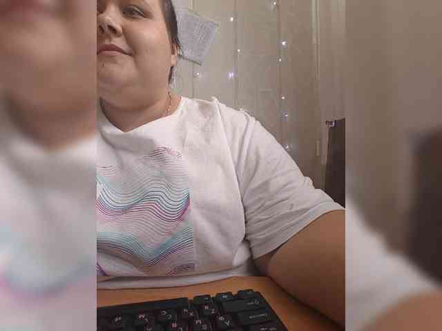 Pishka007 webcam