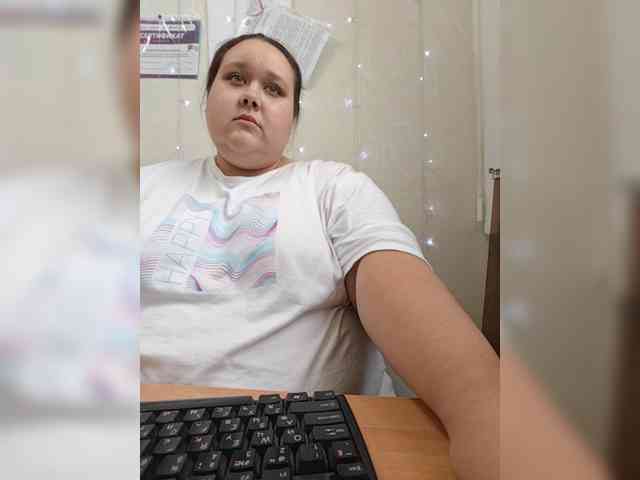 Pishka007 webcam