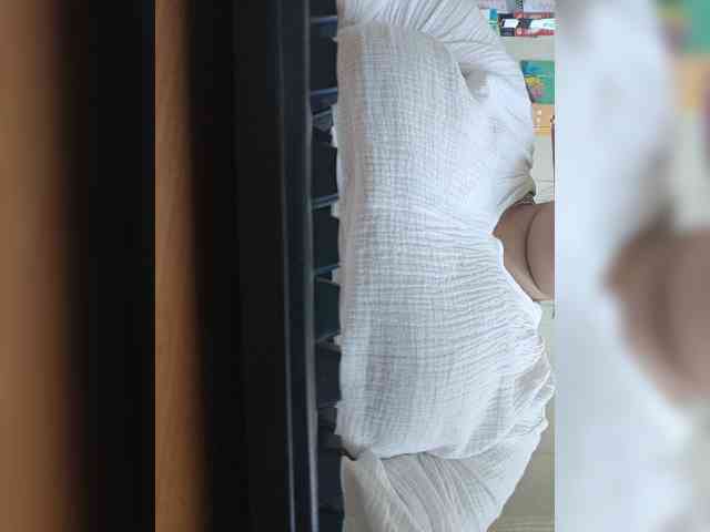 Pishka007 webcam