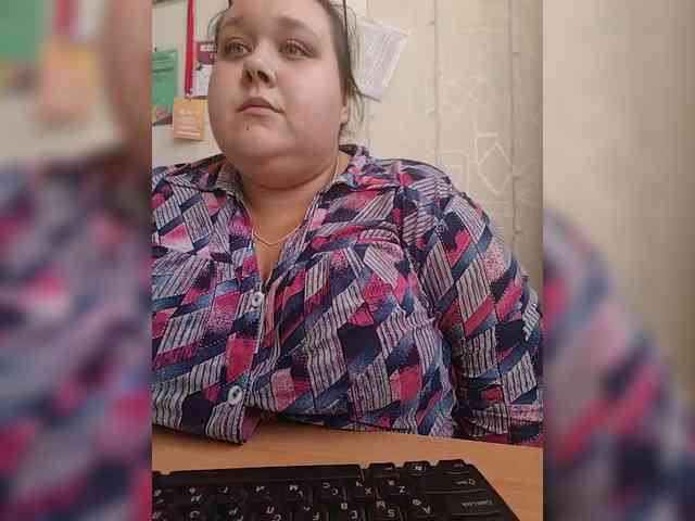 Pishka007 webcam