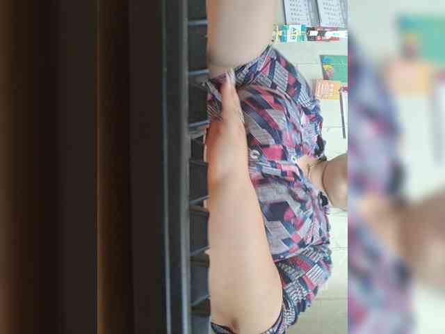 Pishka007 webcam