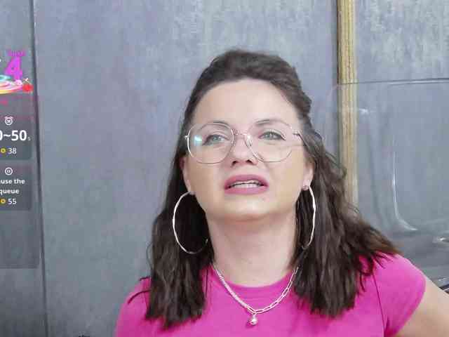 RoxieAnne webcam