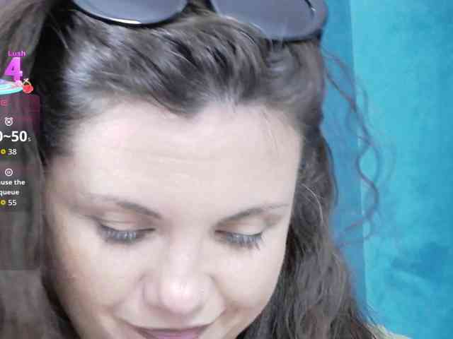 RoxieAnne webcam