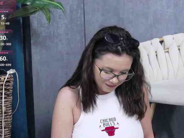 RoxieAnne webcam