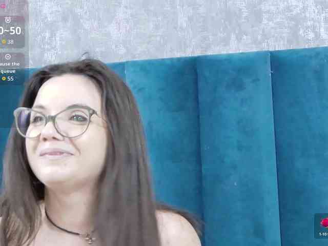RoxieAnne webcam