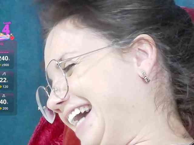 RoxieAnne webcam