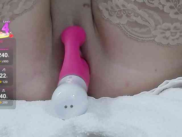 RoxieAnne webcam