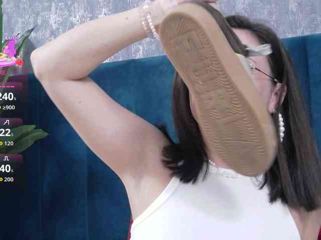 RoxieAnne webcam
