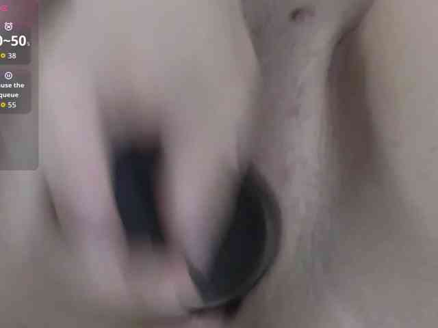 RoxieAnne webcam