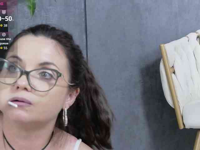 RoxieAnne webcam