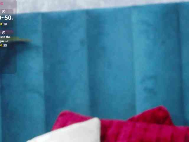 RoxieAnne webcam