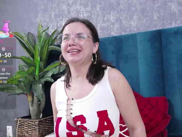 RoxieAnne webcam