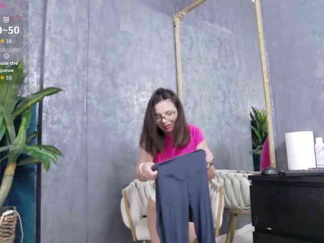 RoxieAnne webcam