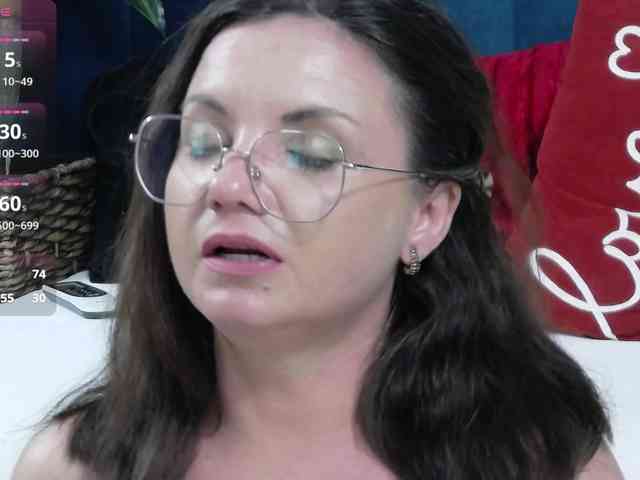 RoxieAnne webcam