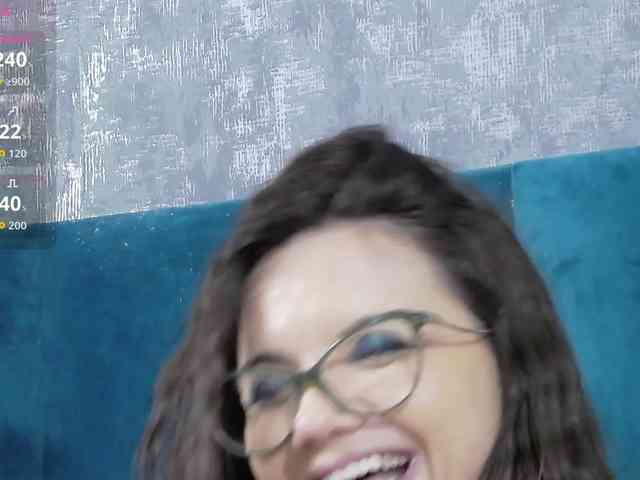 RoxieAnne webcam
