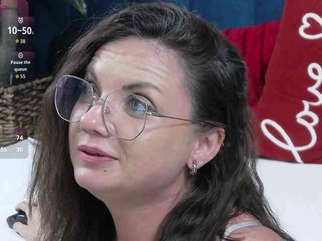 RoxieAnne webcam