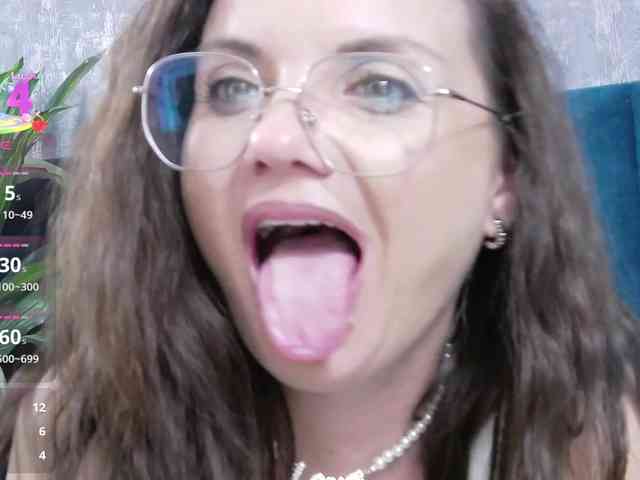 RoxieAnne webcam