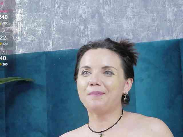 RoxieAnne webcam