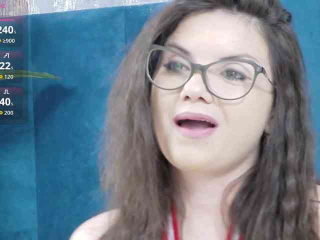 RoxieAnne RoxieAnne