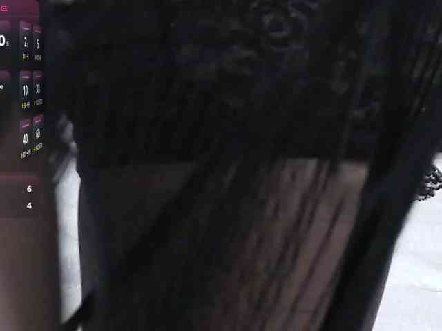 RoxieAnne webcam
