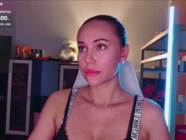 MILLEDIUM live cam on BongaCams