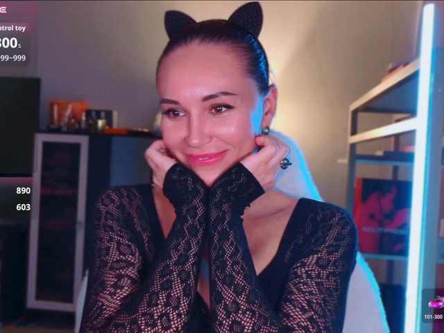 MAYAMI77 live cam on BongaCams