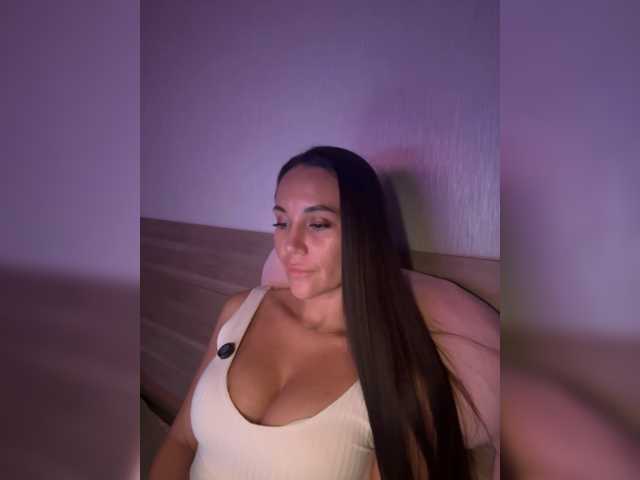 MILLEDIUM live cam on BongaCams