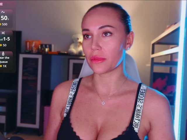 Mayami77 live cam