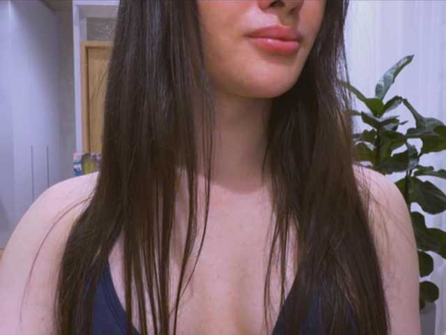 samiraMontclair live webcam show