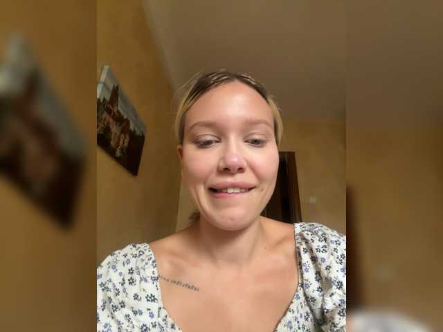 Arisharisha live cam on BongaCams