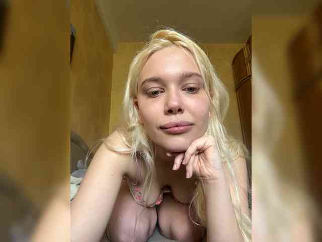 Arisharisha Live Webcam on BongaCams