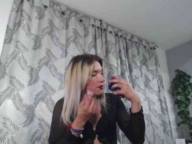 Barbie-Demon Live Webcam on BongaCams