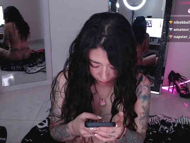 tattoo_highmami webcam