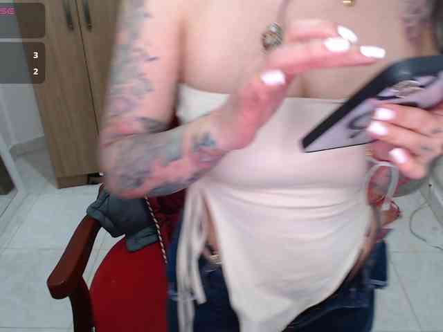 tattoo_highmami webcam