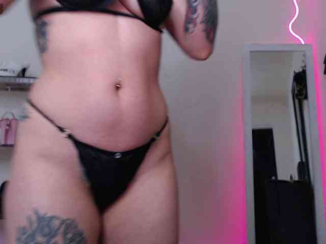 tattoo_highmami webcam