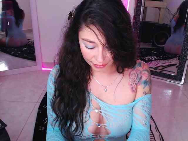 tattoo_highmami webcam