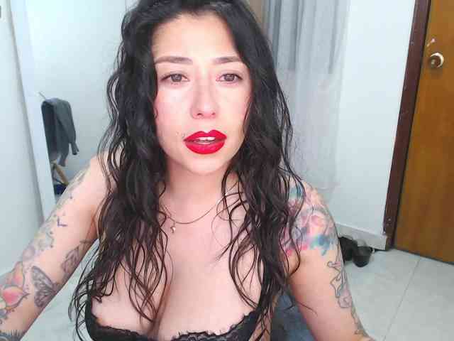 tattoo_highmami webcam