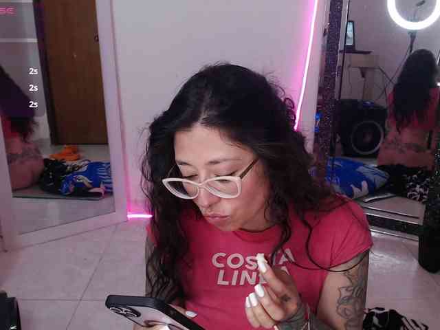 tattoo_highmami webcam