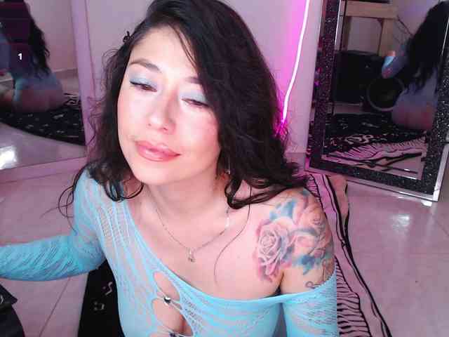 tattoo_highmami webcam