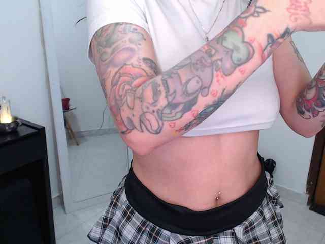 tattoo_highmami webcam