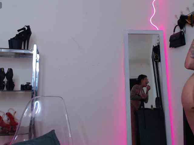 tattoo_highmami webcam