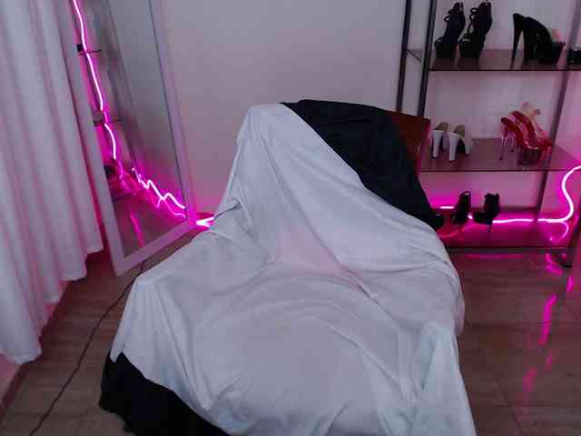 tattoo_highmami webcam