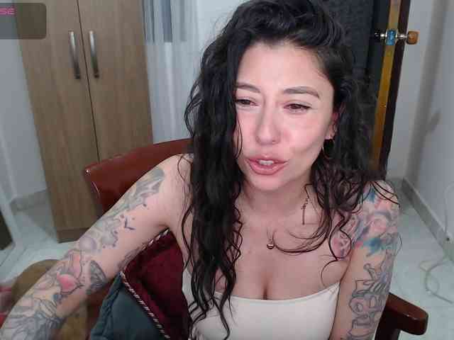 tattoo_highmami webcam