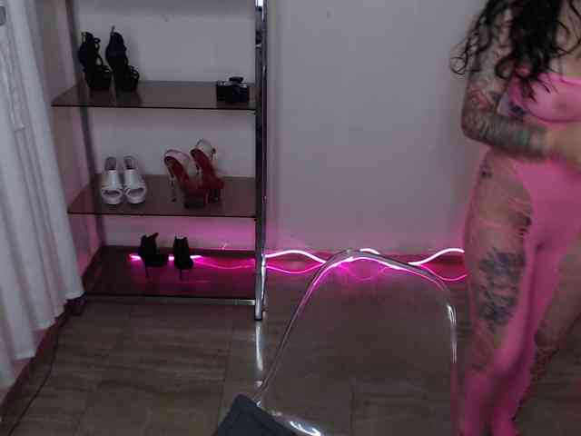 tattoo_highmami webcam